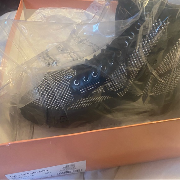 Brand new combat boots - Picture 3 of 4